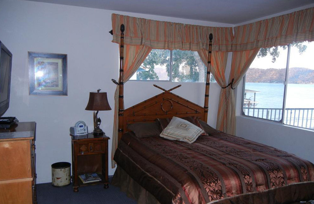 Blue Fish Cove Resort Clearlake Oaks Exterior photo